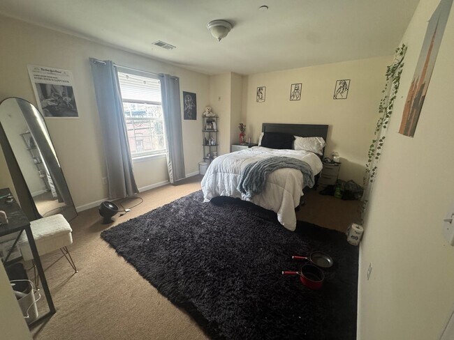 Foto del edificio - 1803 N 17th St