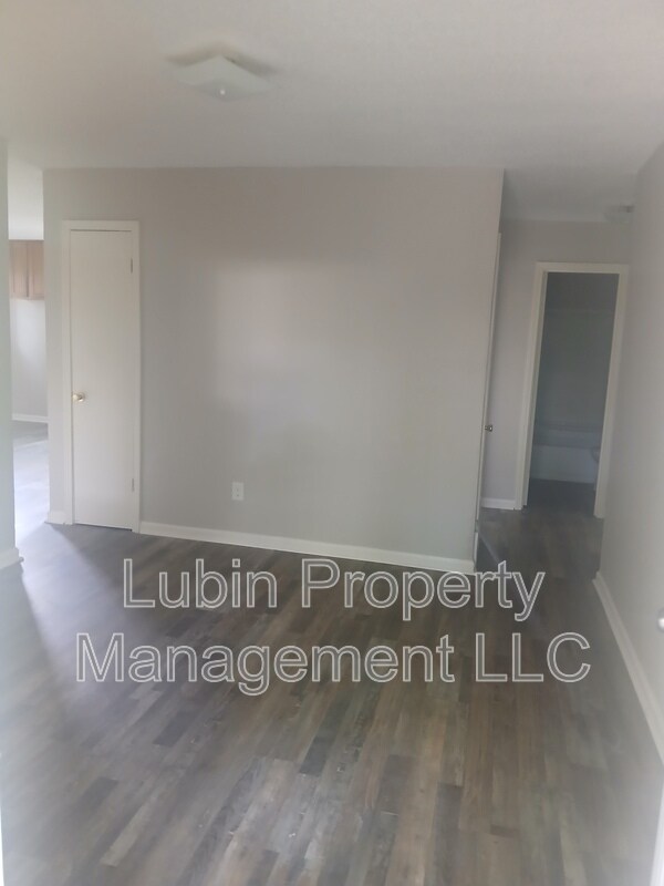 Building Photo - 1410 Sardis St