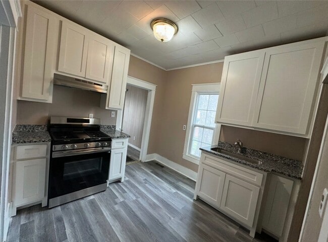 Foto del edificio - 212 W Central Ave