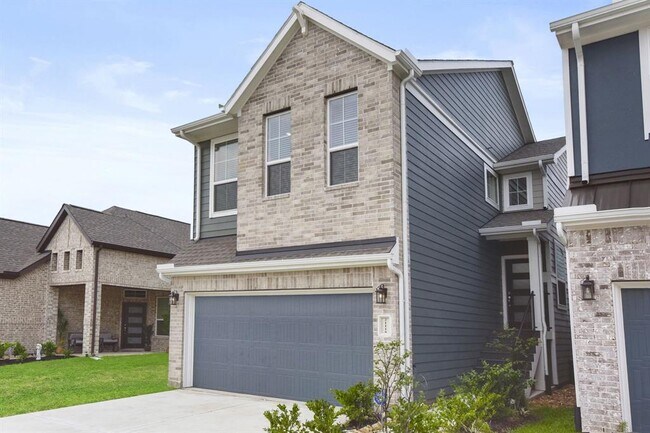 Building Photo - 21118 Garden Palm Dr