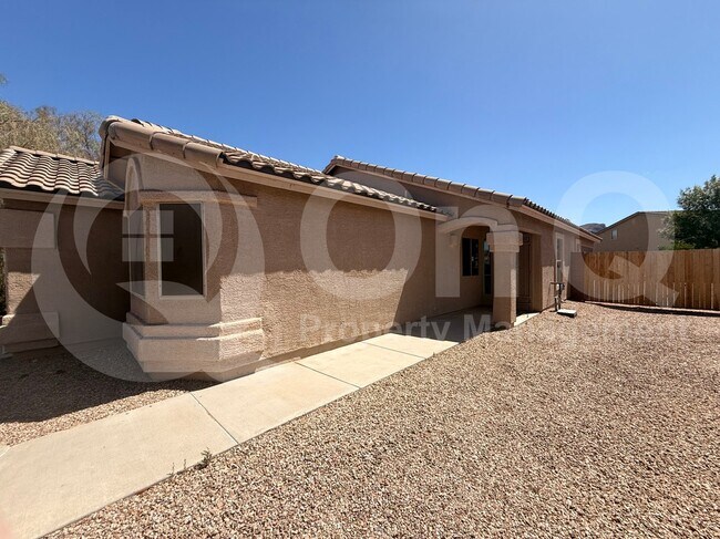 Foto del edificio - 8753 N Moonfire Dr