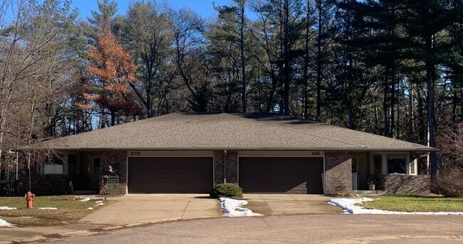 Foto del edificio - 573 Timber Creek Cir