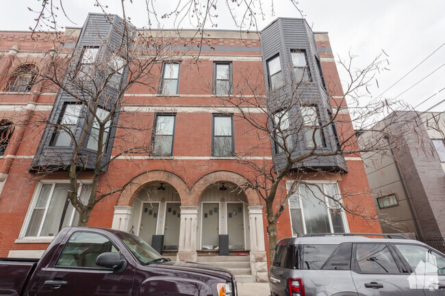 Building Photo - 2209 W Race Ave