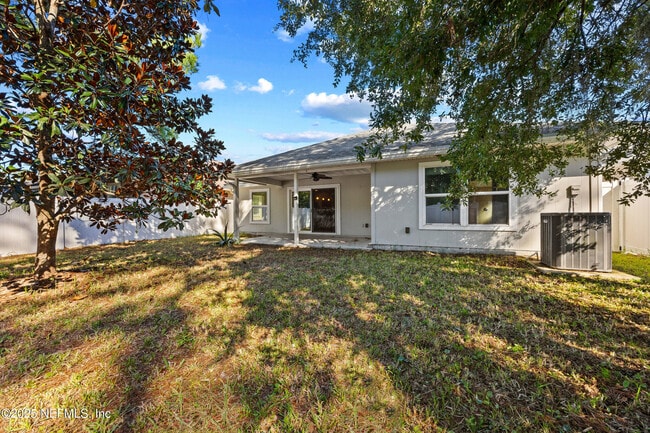 Building Photo - 2772 Bluff Estate Way