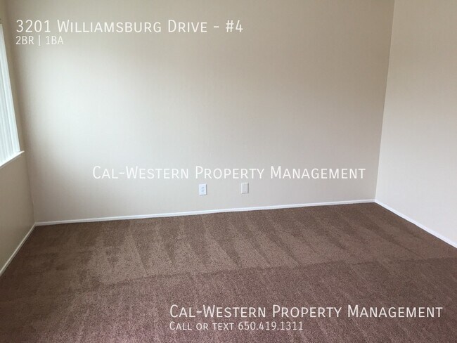 Building Photo - Upstairs 2 bedroom 1 bath - Lots of Updates!