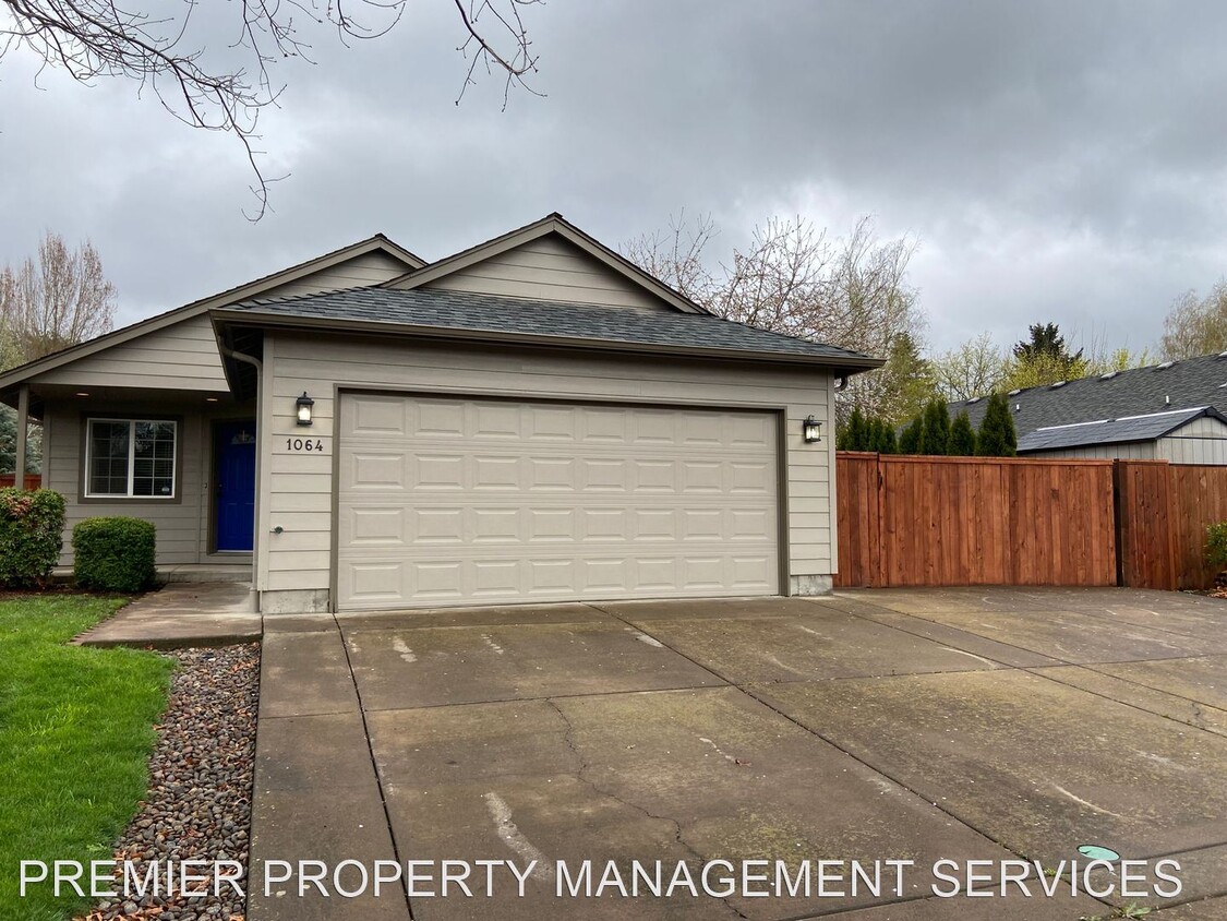 1064 Yew St, Junction City, OR 97448 House Rental in Junction City
