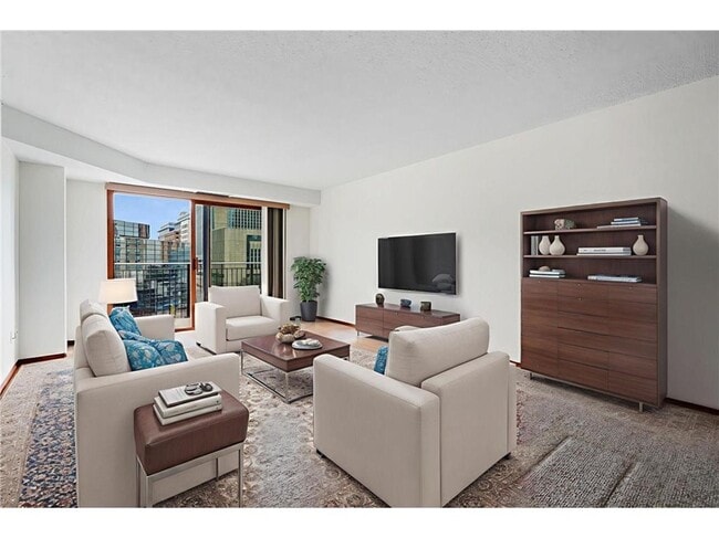 Building Photo - 121 Washington Ave S