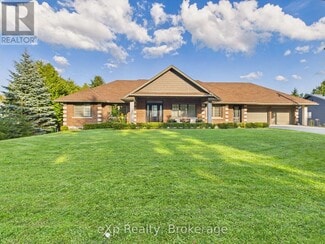 Building Photo - 197 Balmy Beach Rd