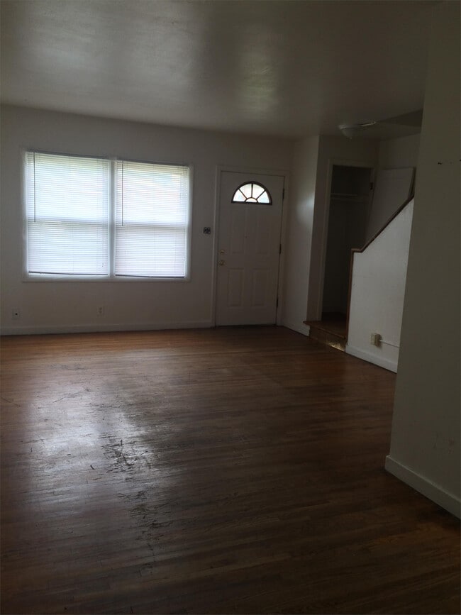 Building Photo - 1235 W Mullan Ave