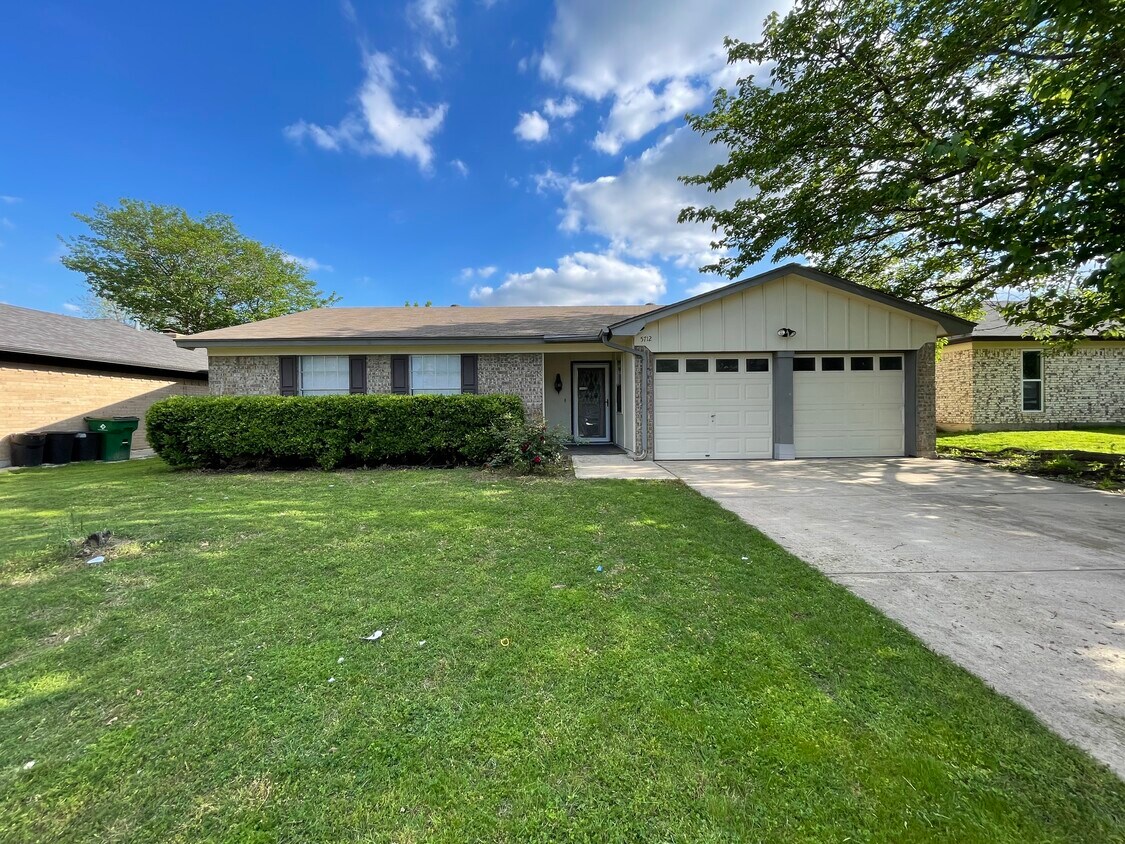 Foto principal - 5712 Twin Oaks Dr