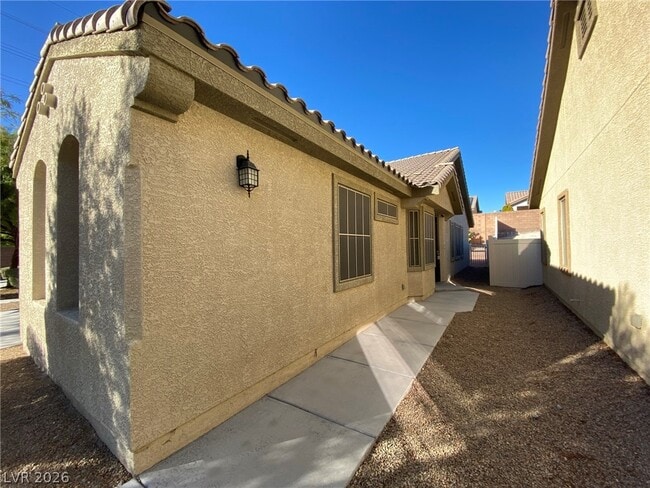 Building Photo - 2016 Turtle Beach Ave