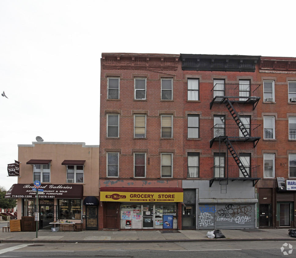 Foto del edificio - 1169 Bedford Ave