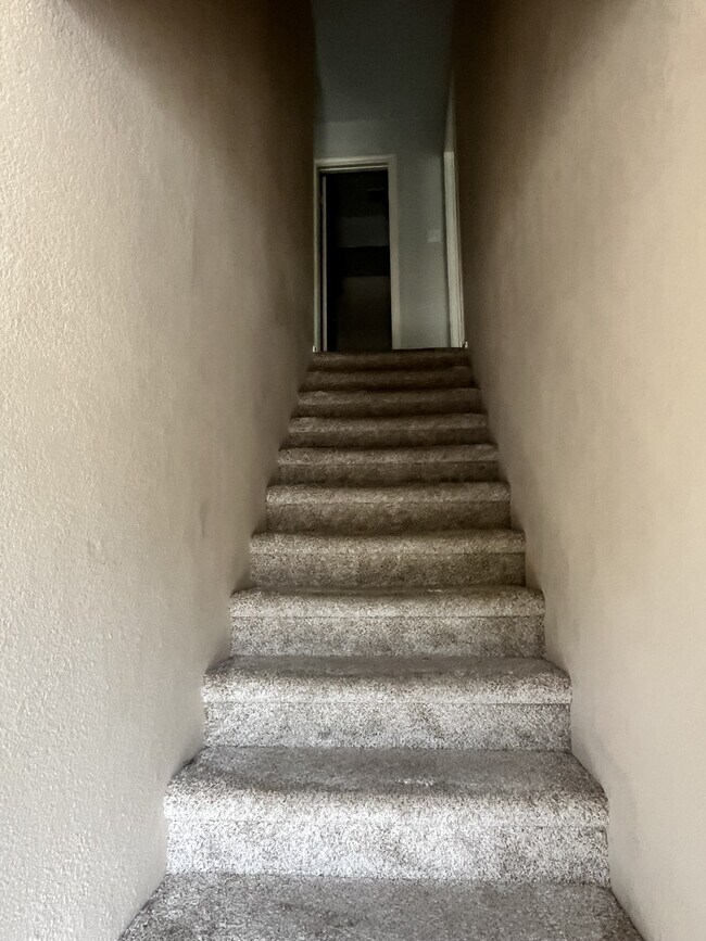 Foto del edificio - 6022 Ashley Spring