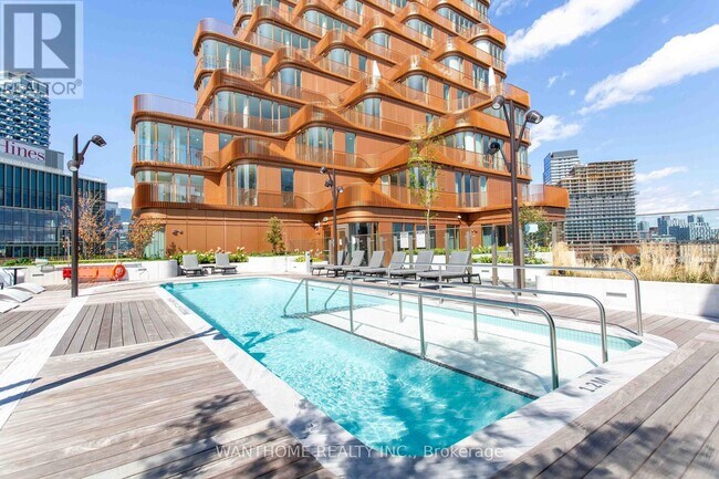 Building Photo - 155 Merchants' Wharf