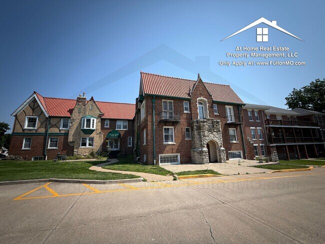 Foto del edificio - 103 E 10th St