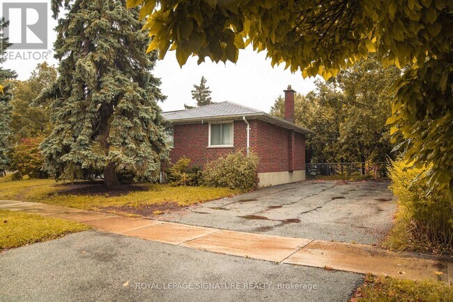Photo du bâtiment - 2 Brantwood Dr