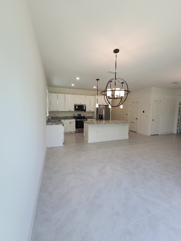 Building Photo - 3390 Sanctuary Dr