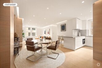 Building Photo - 40 W 55th St