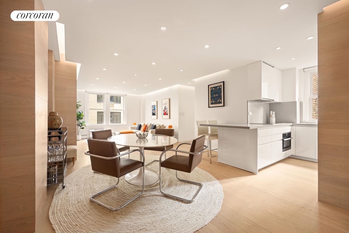 Foto principal - 40 W 55th St
