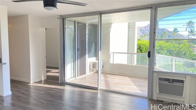 Building Photo - 2600 Pualani Way