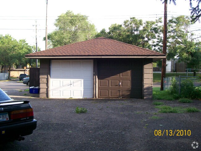 Building Photo - 157 Mississippi Pl NE