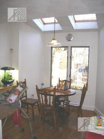 Building Photo - 5 bedroom in Brookline MA 02445