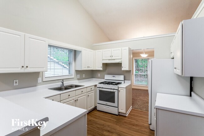 Foto del edificio - 2605 Logan Way NW