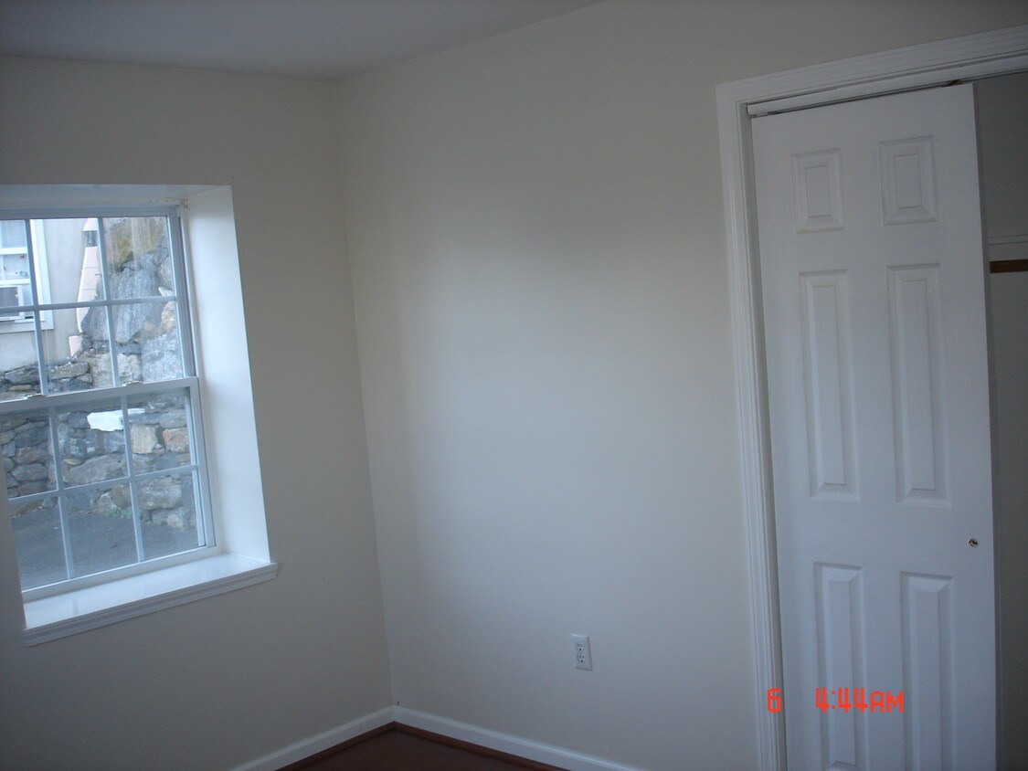 Foto principal - 231 Mary Lou Ave