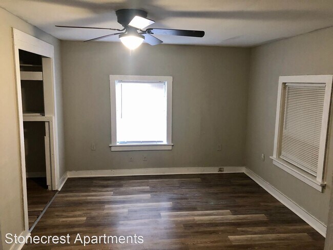 Building Photo - 3 br, 1.5 bath House - 103 Davis St