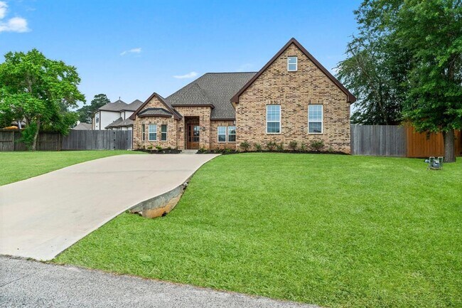 Building Photo - 12511 Savage Ct