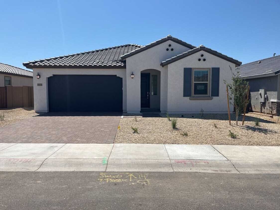 11231 W Marguerite Ave, Tolleson, AZ 85353 House Rental in Tolleson