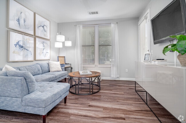 1 habitación, 1 baño - 587 pies cuadrados - Sala de estar - NOVA