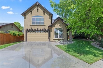 Building Photo - 1878 W Sheep Hill Ct
