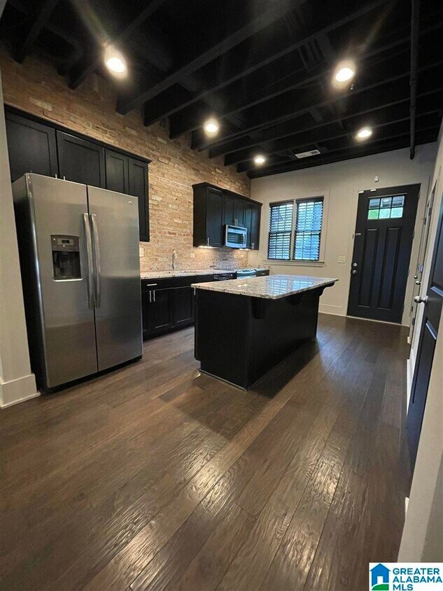 Foto principal - 509 Barristers Ct