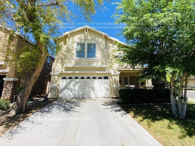 Building Photo - 4170 E Betsy Ln