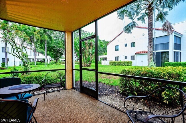 Building Photo - 565 Beachwalk Cir