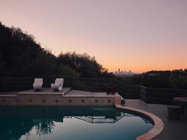 Building Photo - 4907 Bull Mountain Cove