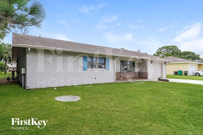 Foto del edificio - 873 SW Curtis St