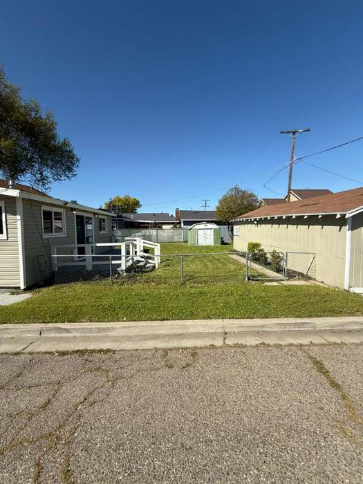 Building Photo - 155 N Bryan Ave