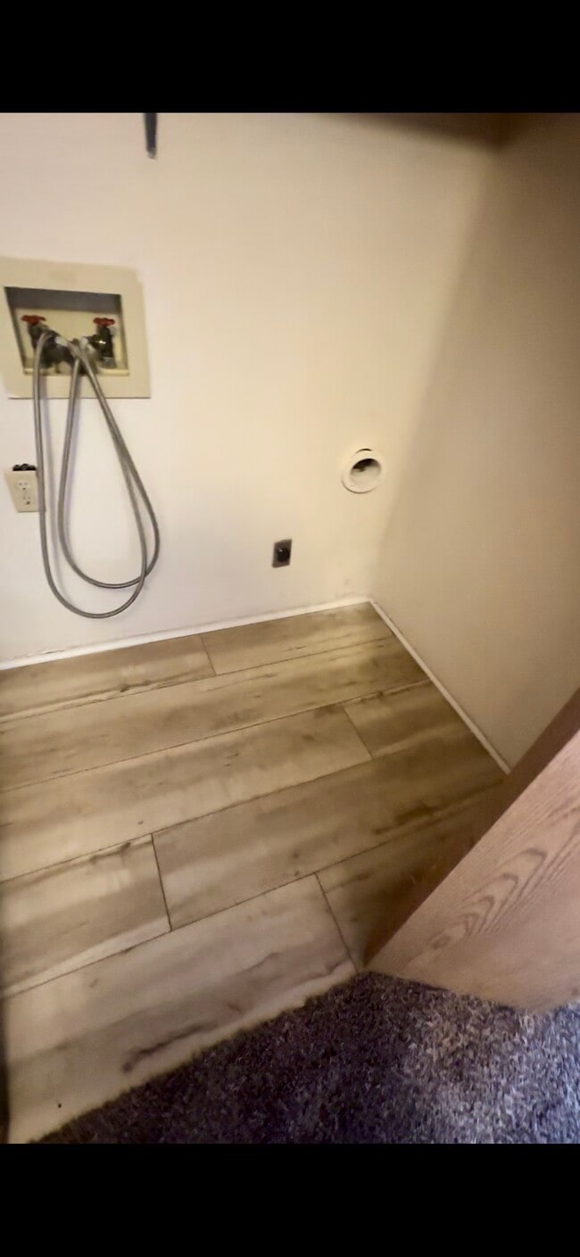 Foto del edificio - 629 Quincy St