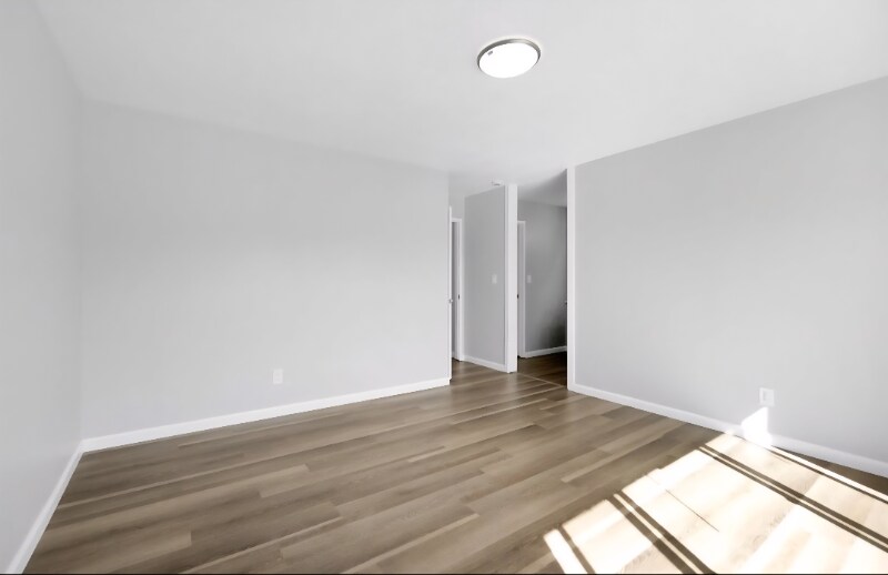 Foto del edificio - 118 Raven Ct