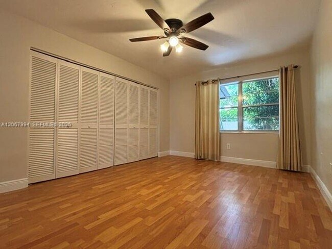 Foto del edificio - 10953 SW 122nd Ct