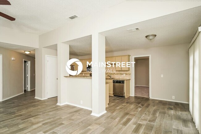 Foto del edificio - 4 Bedroom Pet-Friendly Home in Glenn Heigh...
