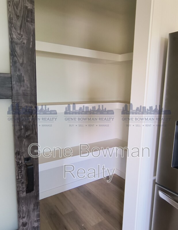 Foto del edificio - 2205 E 24th St