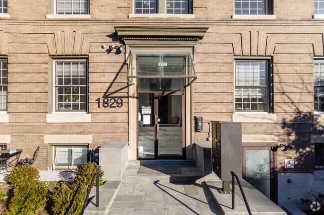 Entrance - California Flats