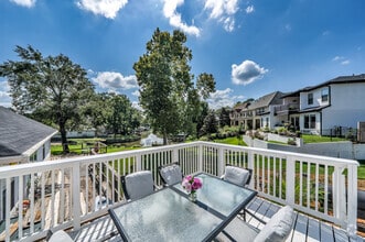 Building Photo - 5110 Pleasure Lake Dr