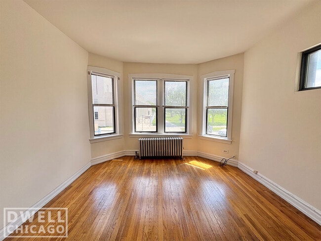 Building Photo - 1540 N Kedzie Ave