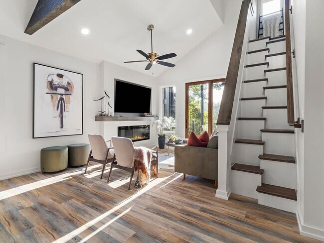 Foto del edificio - 2104 Almand Dr