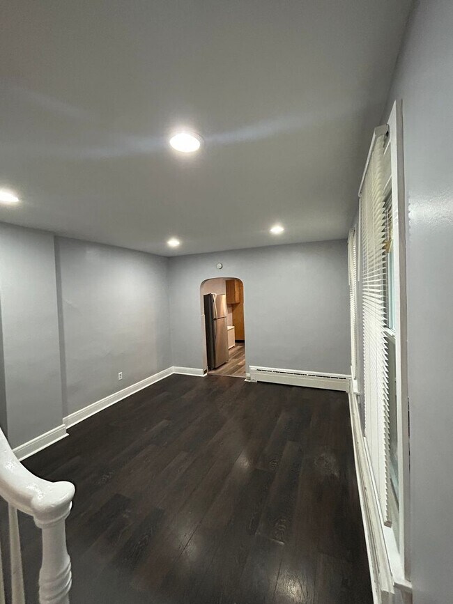 Foto del edificio - Vaccancies