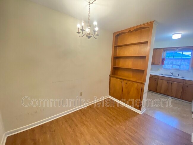 Foto del edificio - 4250 Janet Ave